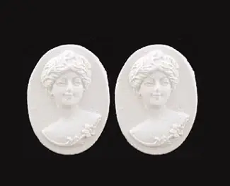 Outlet - Appliques 2pcs 3.2 x 2.2 cm