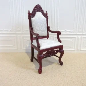 Bespaq armchair with cutout, mahogany + silk | Spar mere