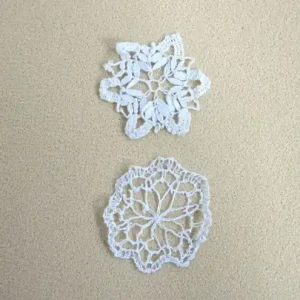round tablecloths 2 pcs. hand-crocheted - Begrænset lager