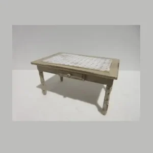 Sidste chance - Kitchen table with "tiles"