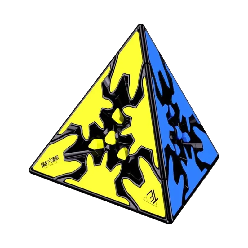 Bestil nemt | Pyraminx Gear Cube
